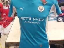 پوشاک ورزشی